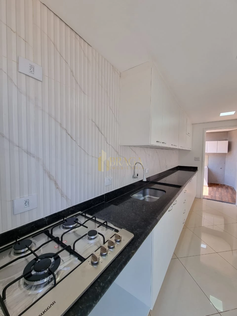 CASA À VENDA NO SANTO ANTONIO