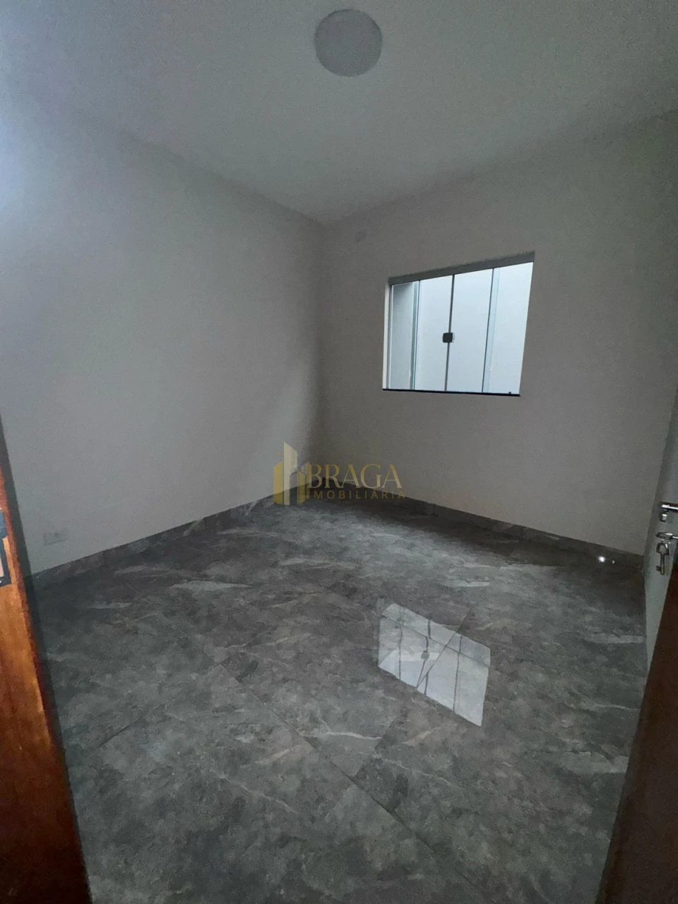 Casa À Venda No Bela Laguna Campo Grande