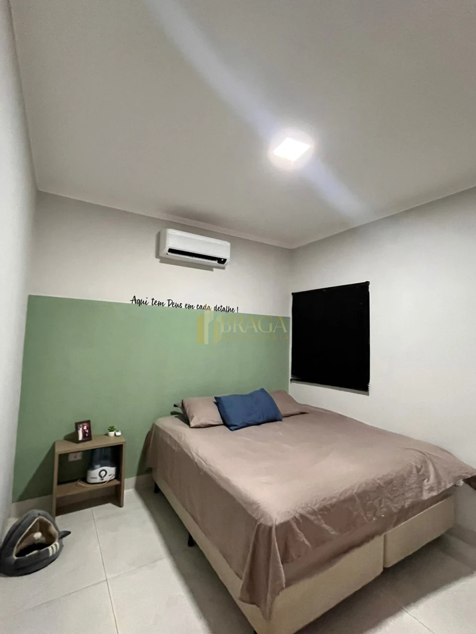 Imagens do imóveis CASA À VENDA NO FIGUEIRAS DO PARQUE