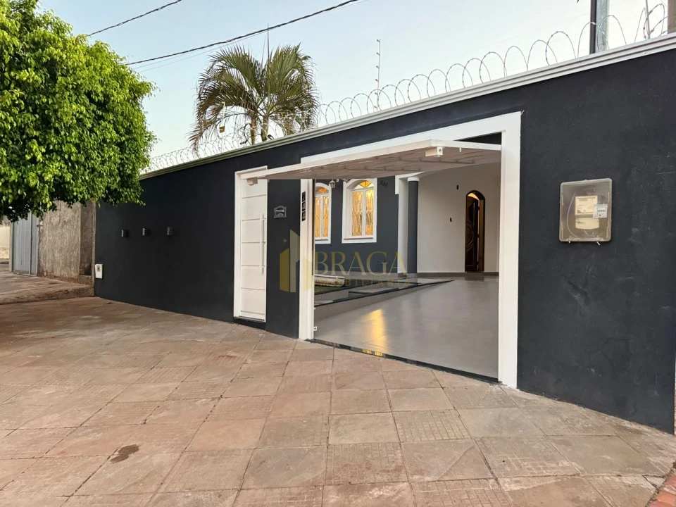 CASA À VENDA NO BAIRRO SÃO BENTO