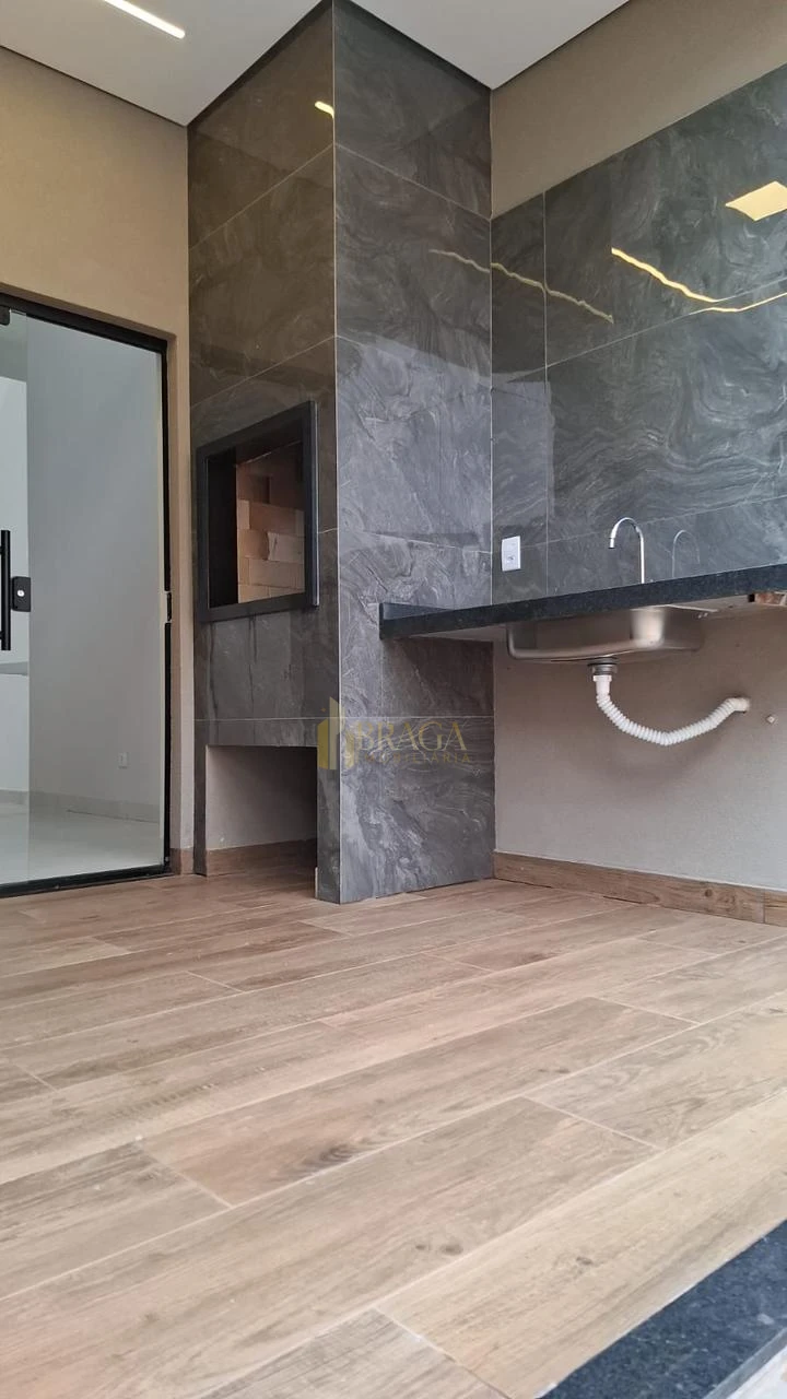 Linda Casa À Venda No Novos Estados