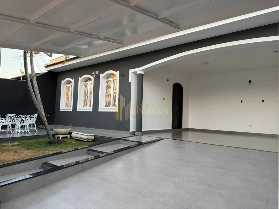 CASA À VENDA NO BAIRRO SÃO BENTO