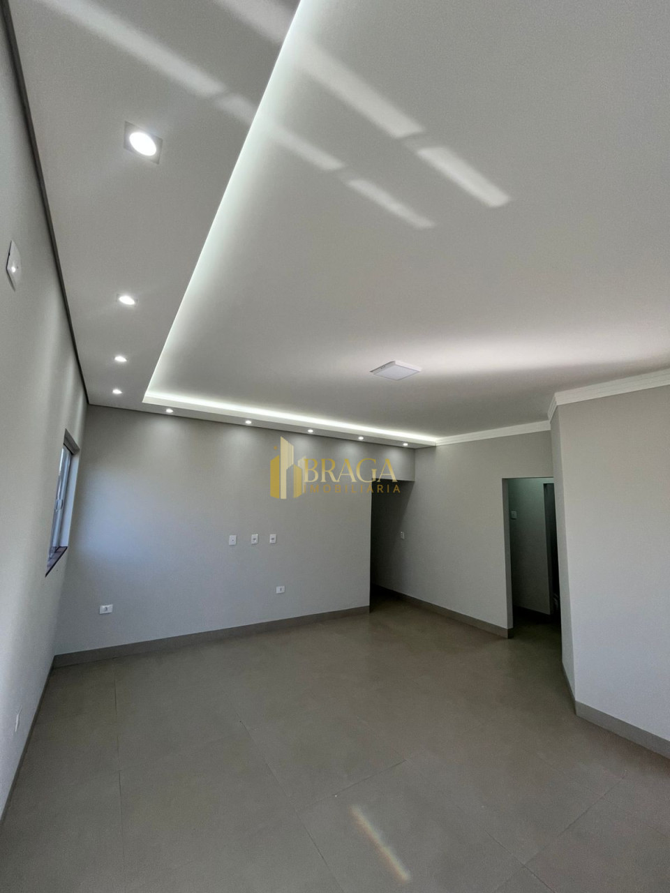 CASA NO BAIRRO VILA NASSER