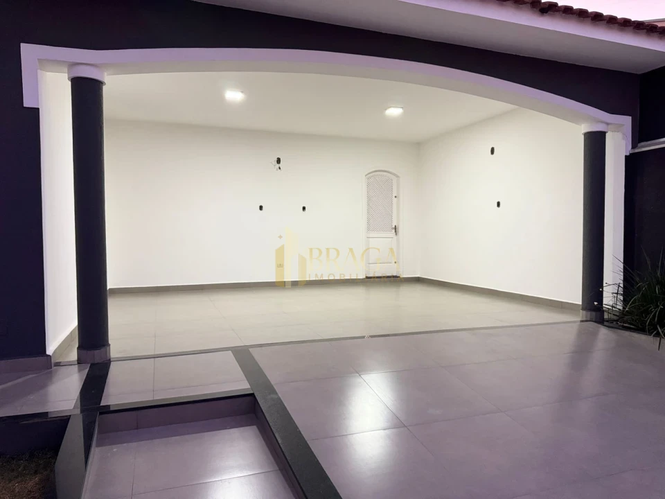 CASA À VENDA NO BAIRRO SÃO BENTO