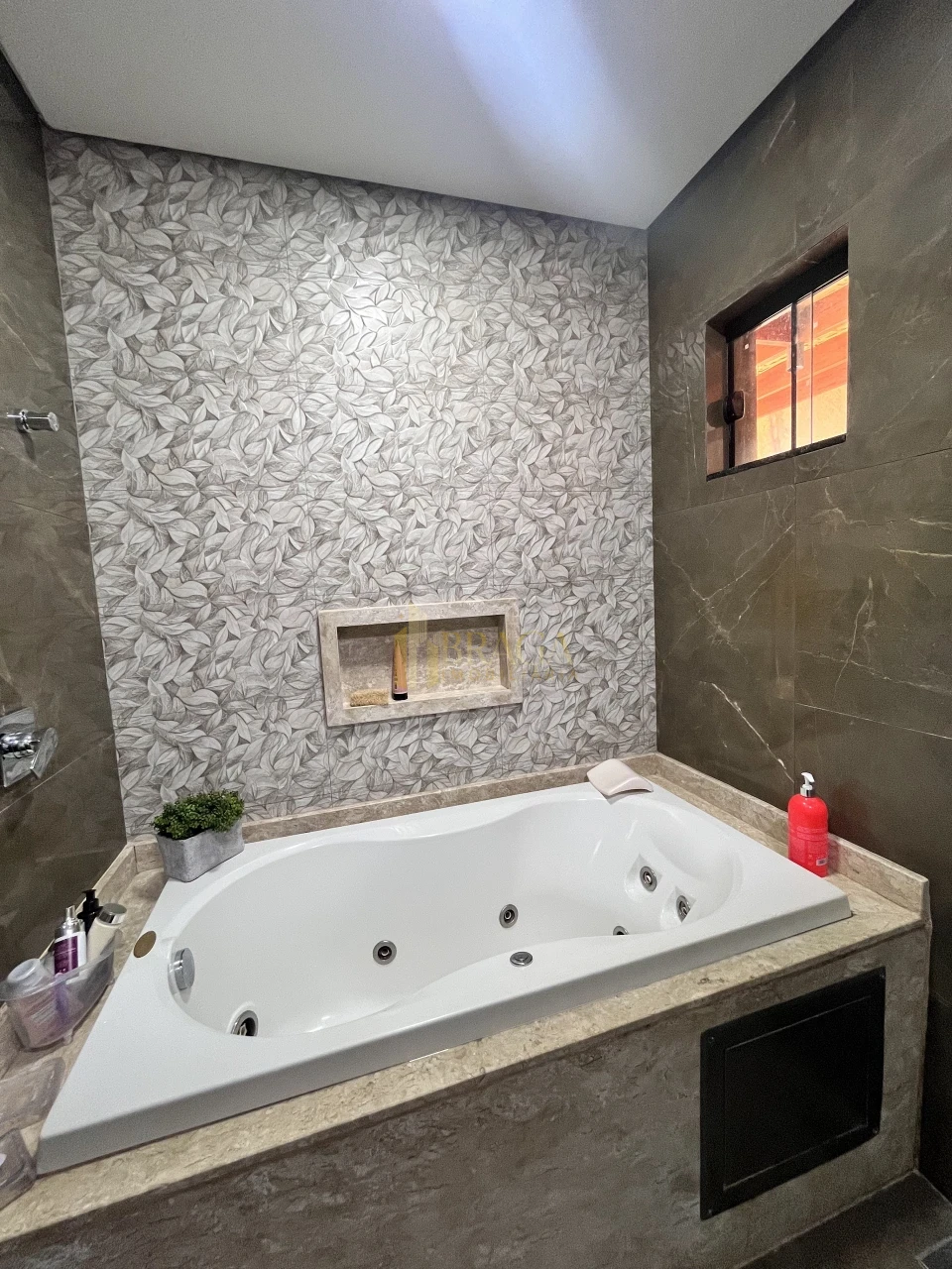 CASA À VENDA NO VILA PLANALTO