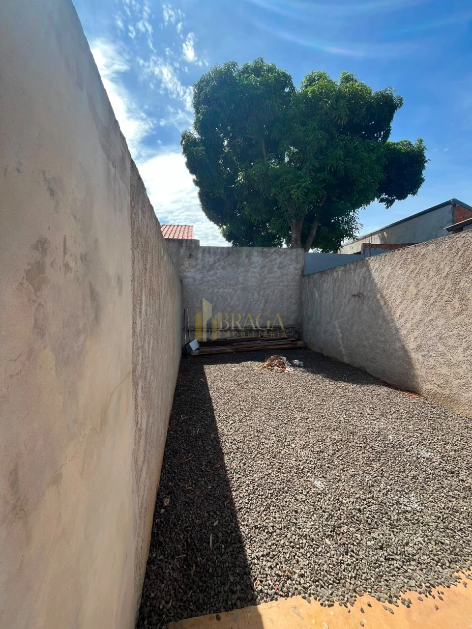 Imagens do imóveis CASA À VENDA NO JARDIM PANAMÁ - ENTRADA REDUZIDA