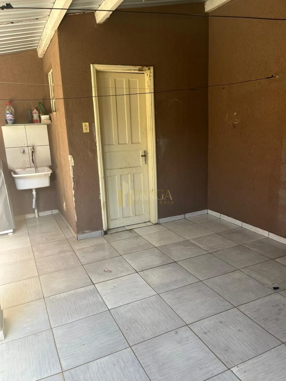 CASA À VENDA NA VILA BANDEIRANTES