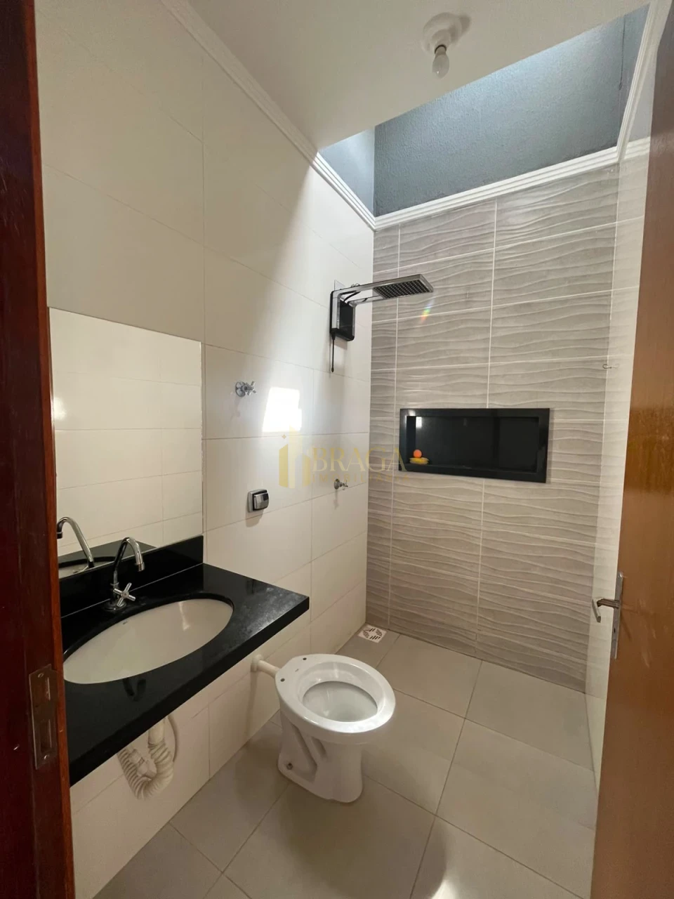 Imagens do imóveis CASA À VENDA NO JARDIM PANAMÁ - ENTRADA REDUZIDA