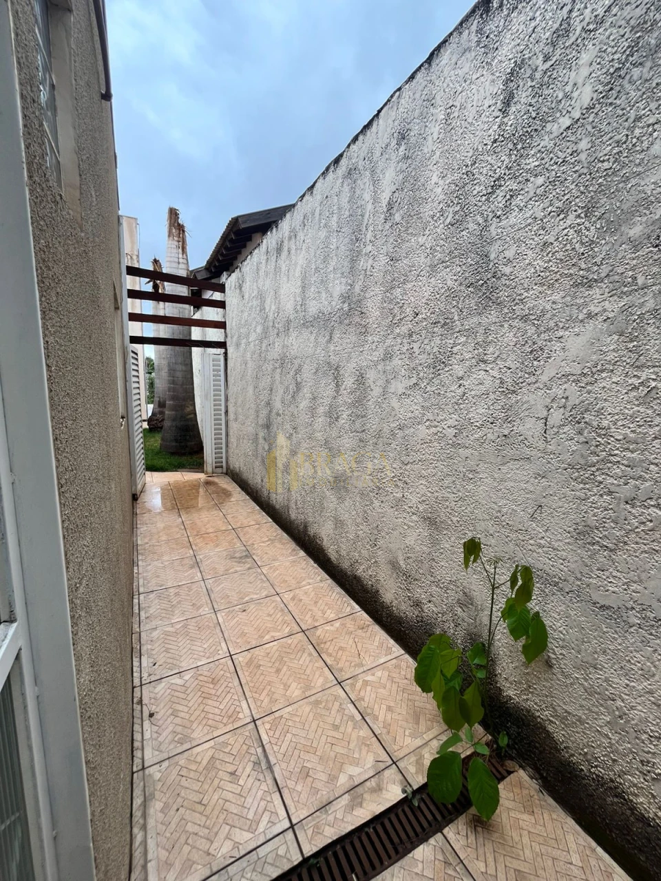 Sobrado á venda no bairro Monte Castelo