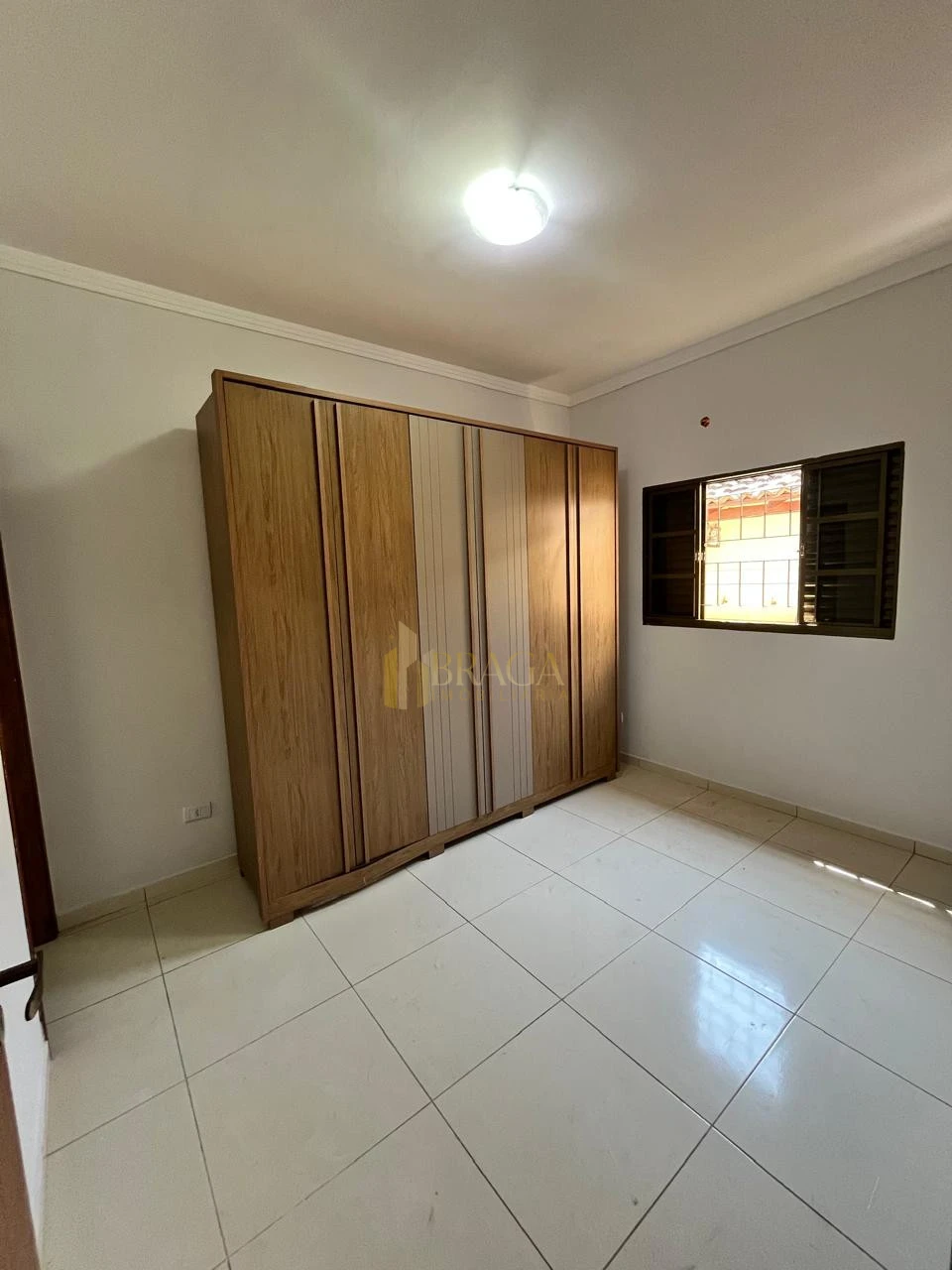 Casa á vende no bairro Vila Anahy