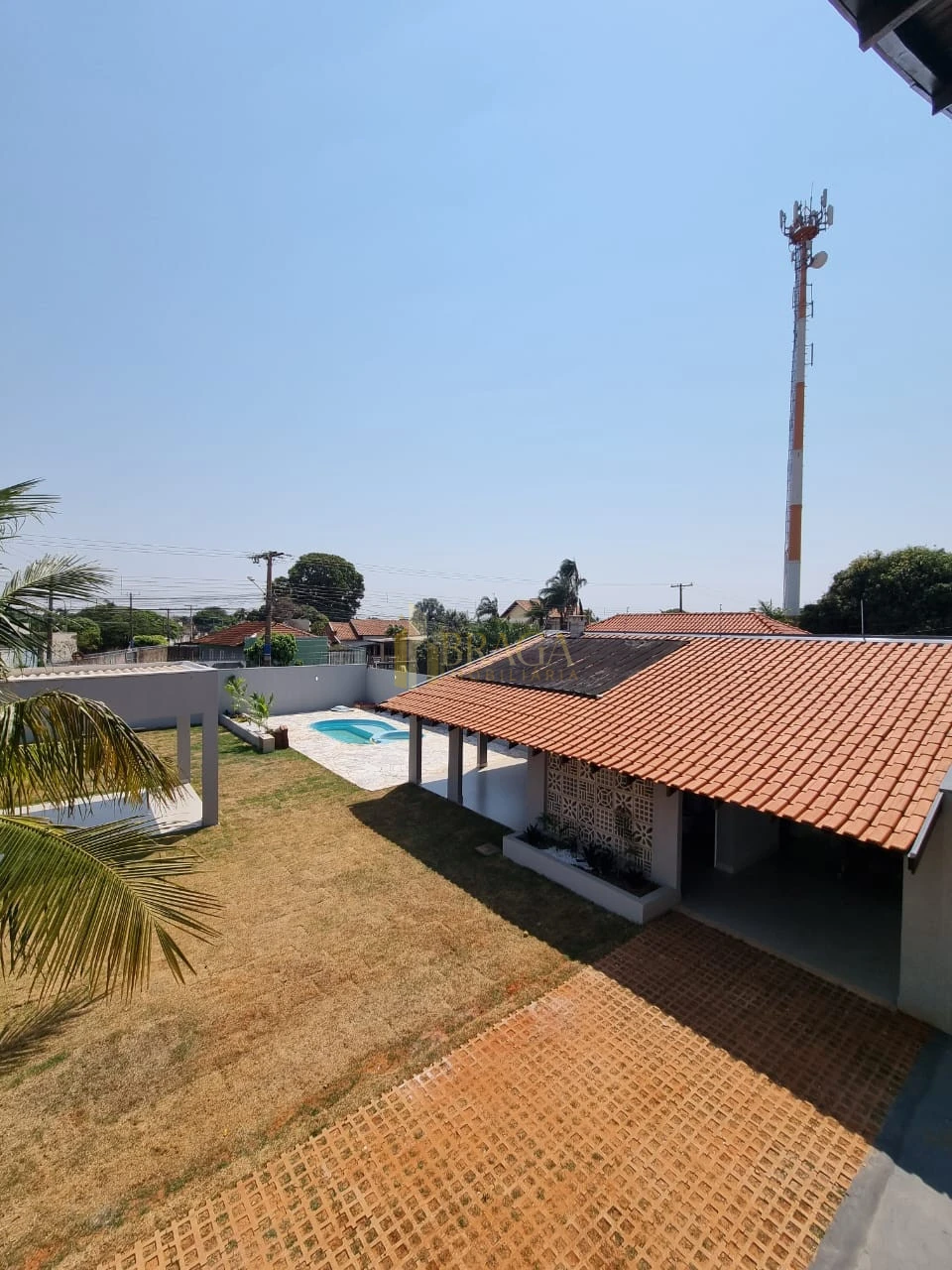 CASA À VENDA NO SANTO ANTONIO