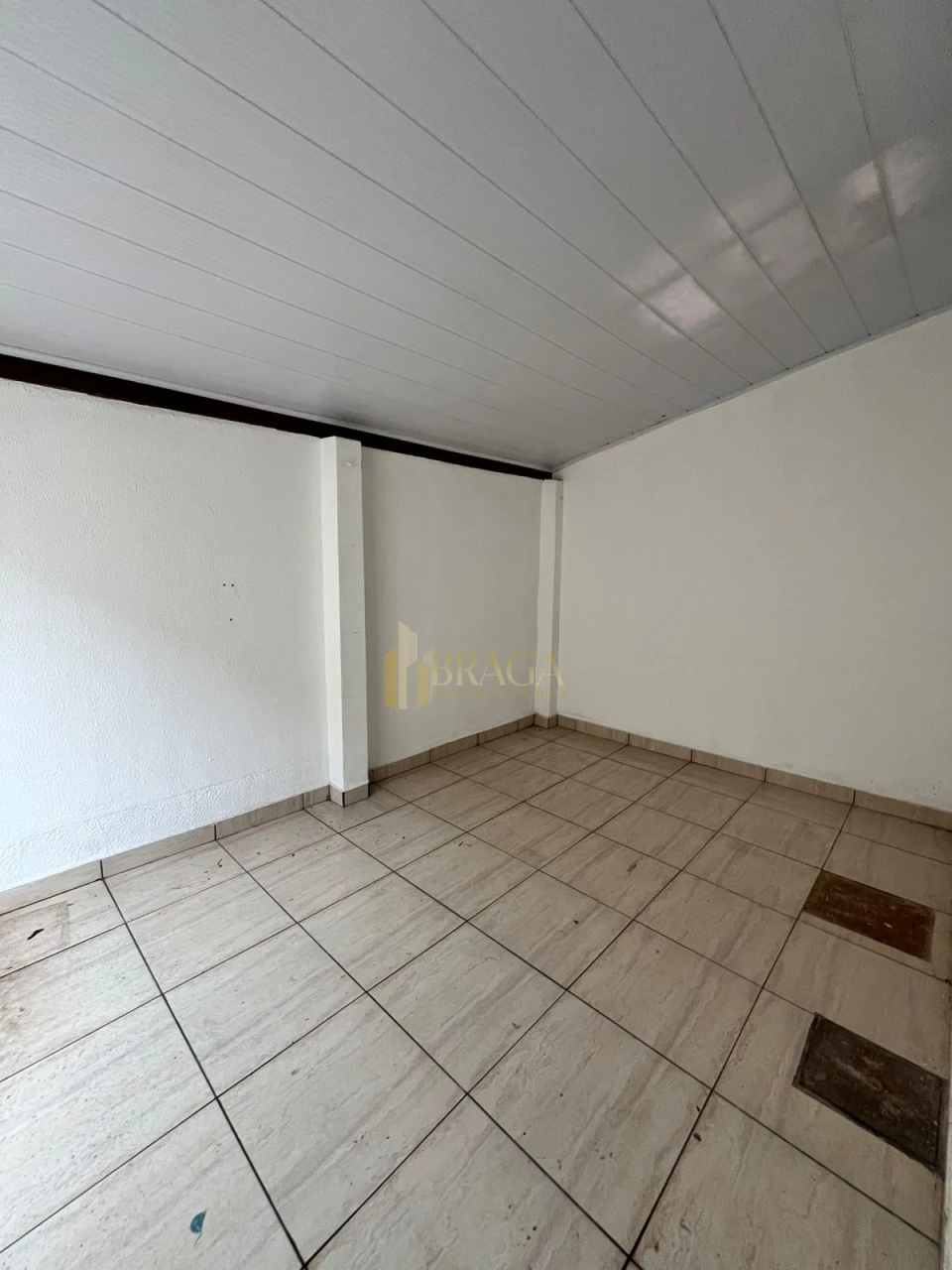 Sobrado á venda no bairro Monte Castelo