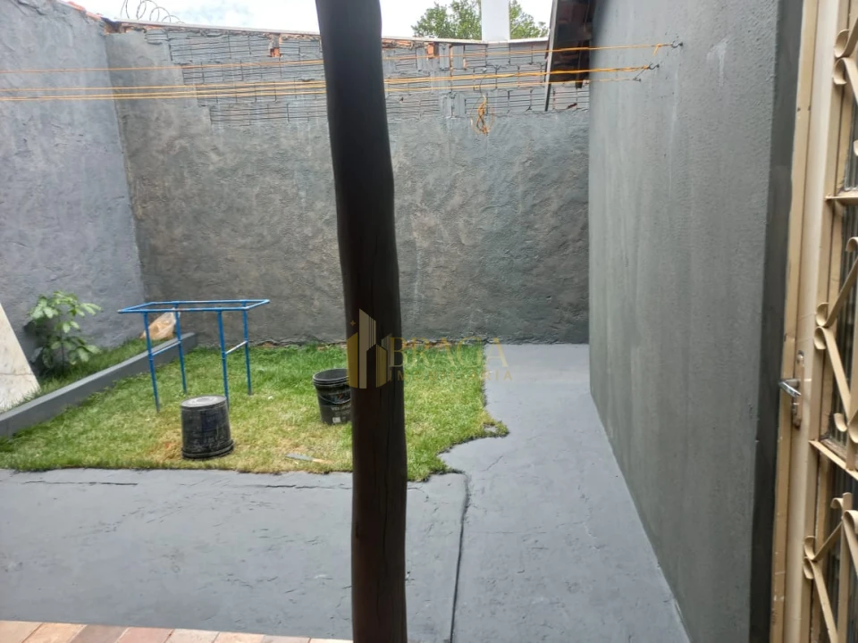 Casa À Venda No Tiradentes