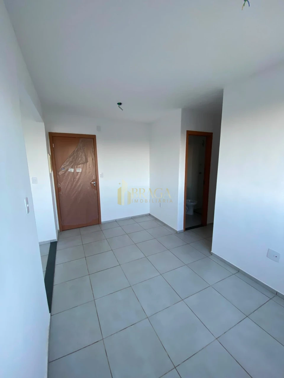 APARTAMENTO À VENDA NO CASTEL DI VENEZA