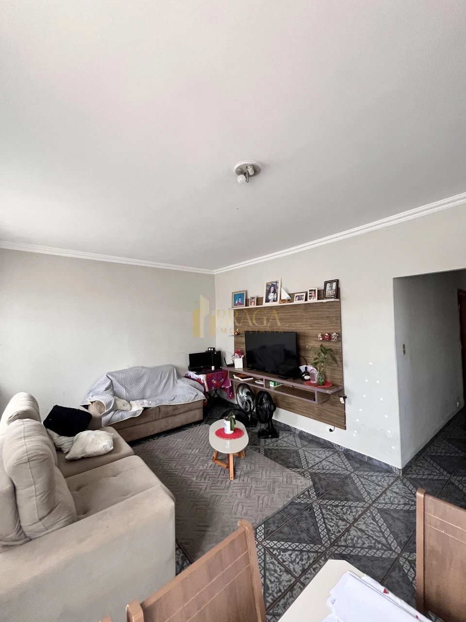 CASA À VENDA NO ANA MARIA DO COUTO