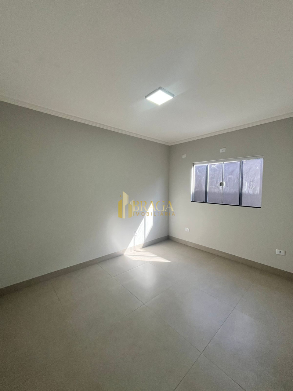 CASA NO BAIRRO VILA NASSER