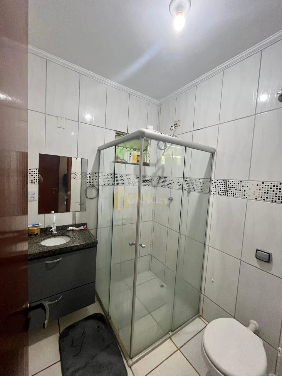 Casa à venda no bairro Oliveira