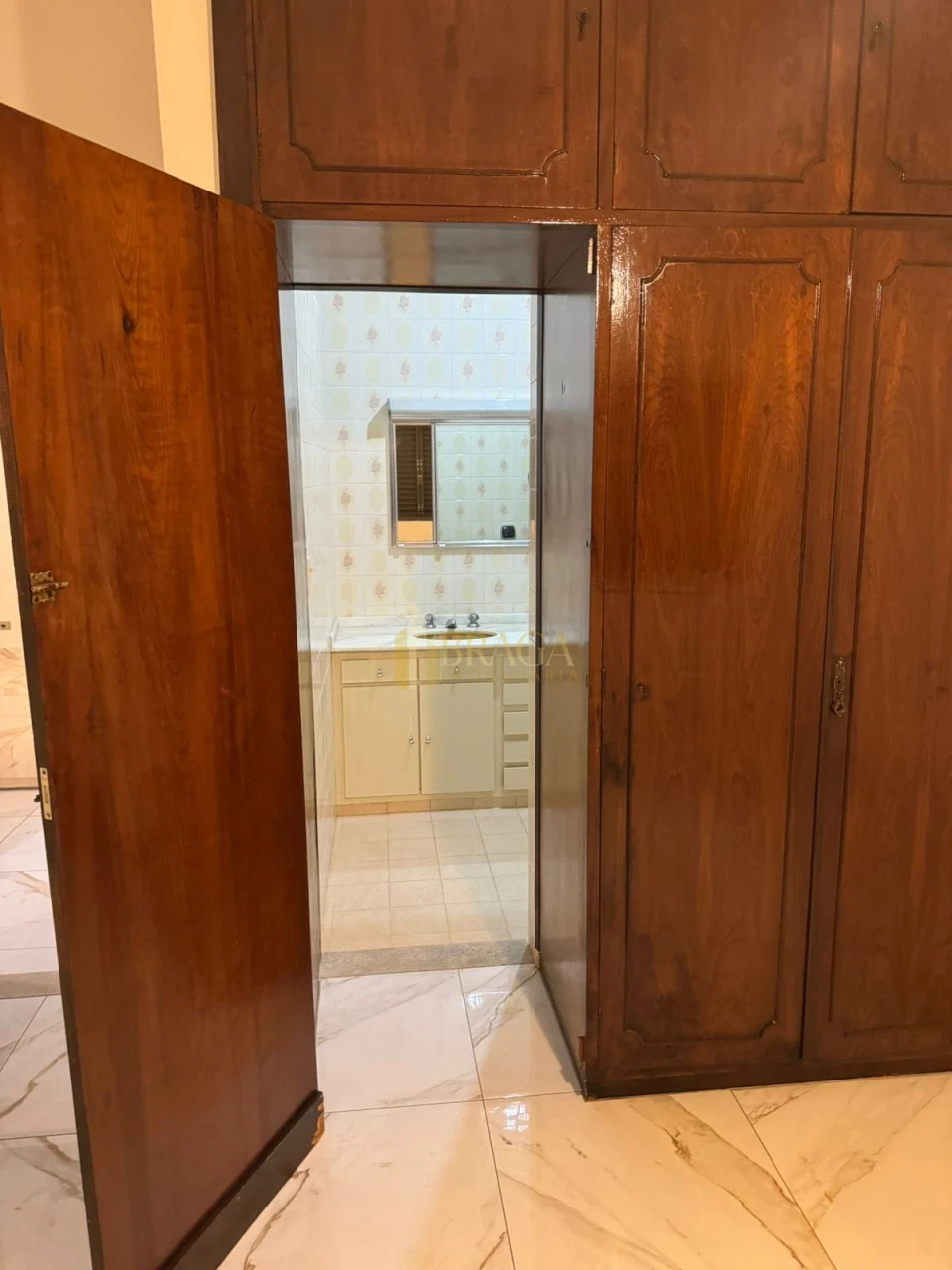 CASA À VENDA NO BAIRRO SÃO BENTO