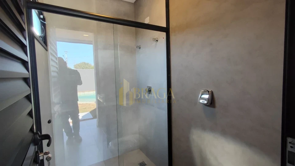 Lindo Sobrado À Venda No Condomínio Residencial Shalon em Campo Grande