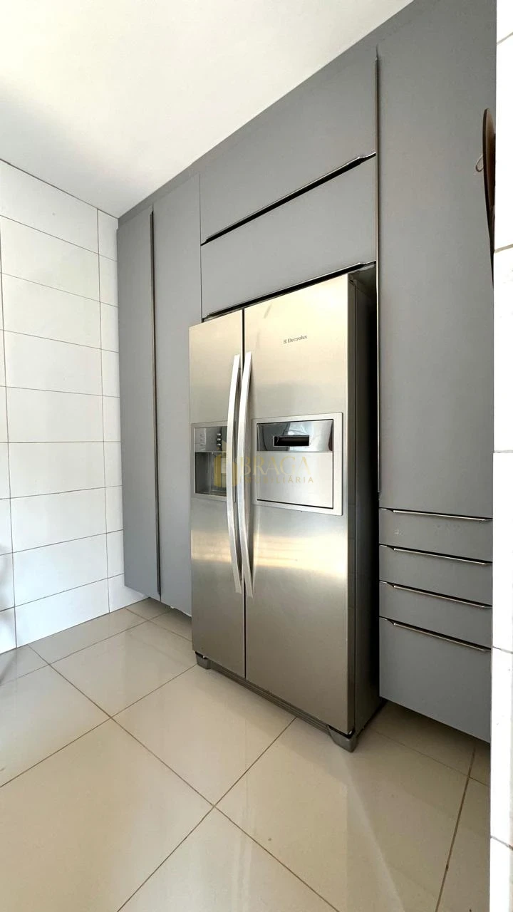 CASA À VENDA NA VILA BANDEIRANTES