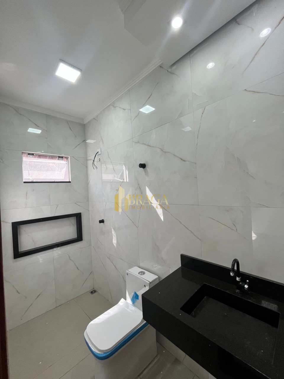 CASA NO BAIRRO VILA NASSER