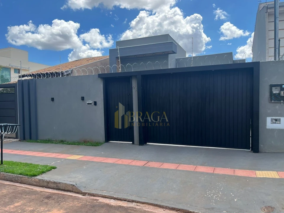 Casa À Venda No Rita Vieira