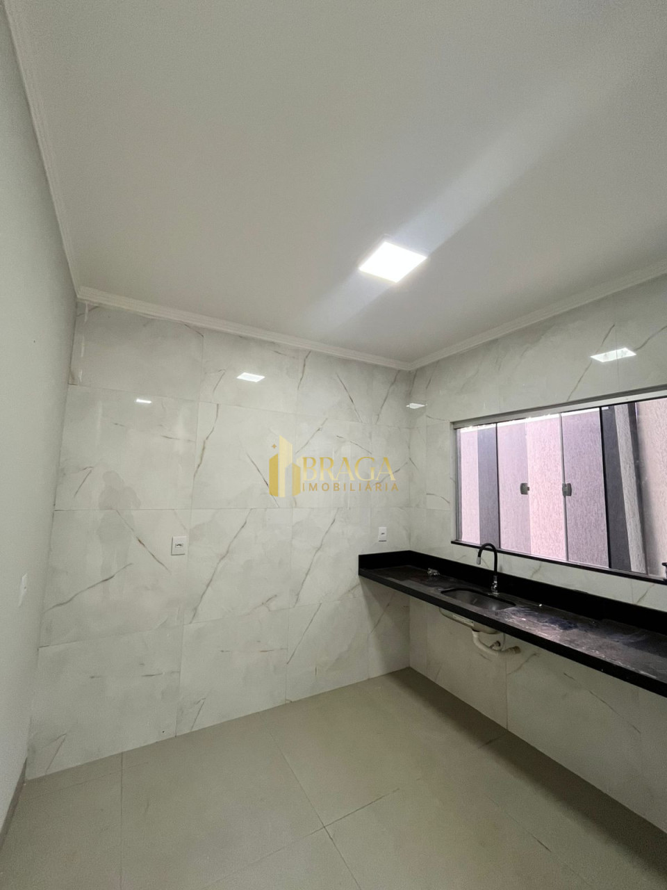 CASA NO BAIRRO VILA NASSER