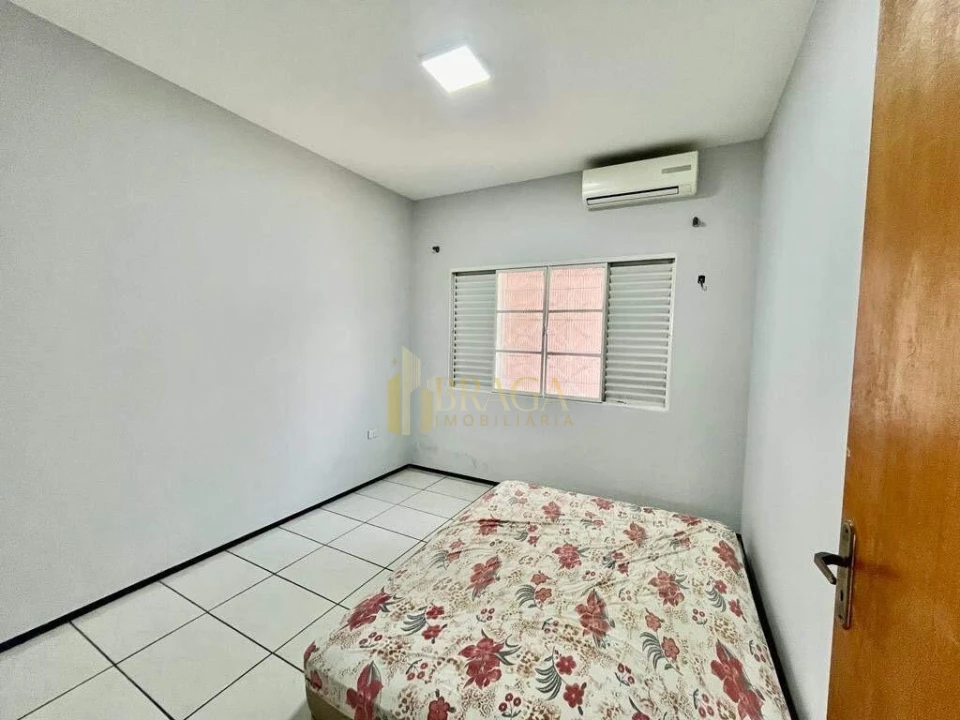 Casa à venda no bairro Vila Ipiranga