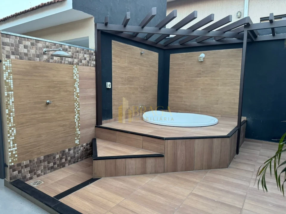 CASA À VENDA NO BAIRRO SÃO BENTO