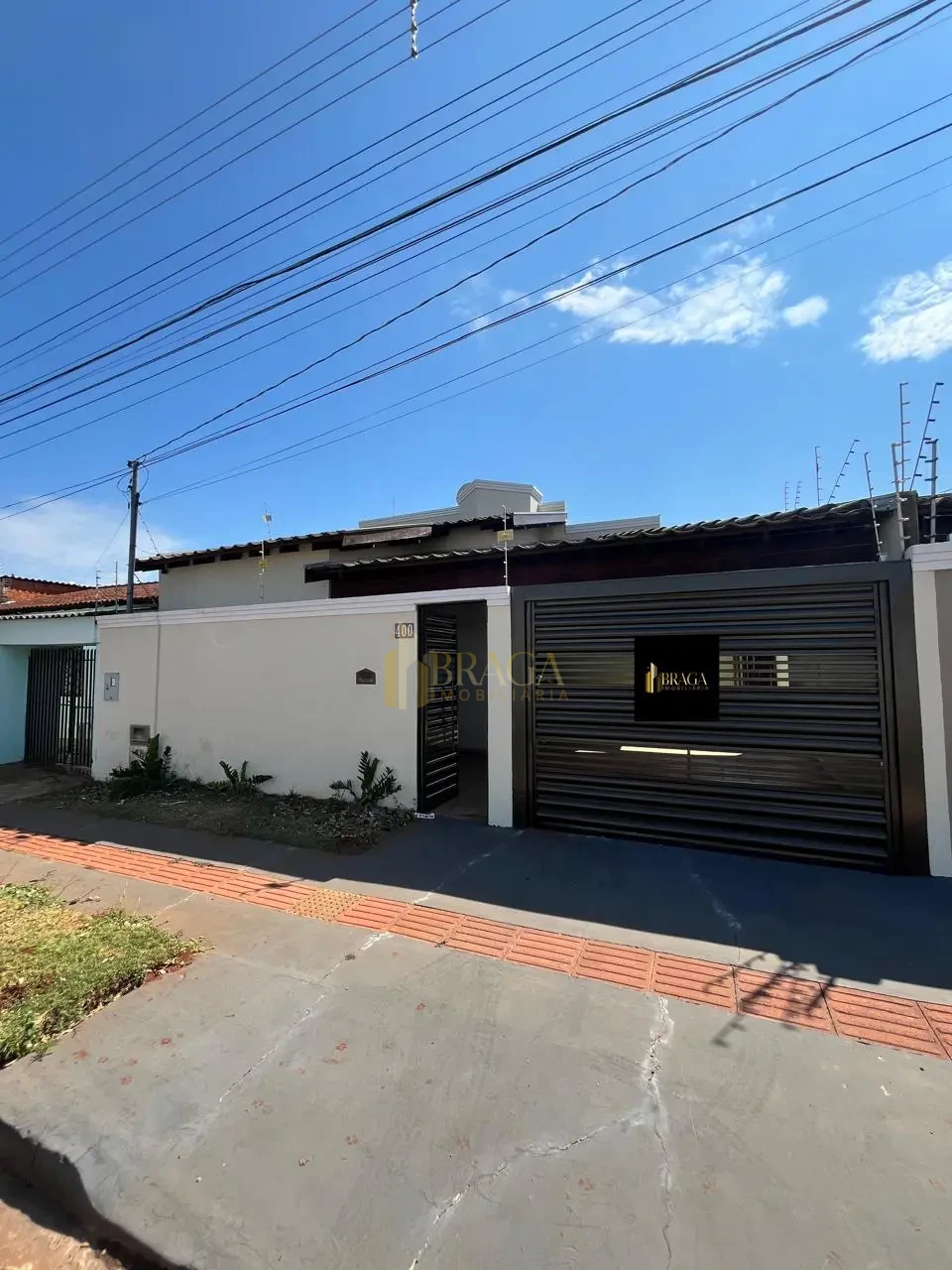 Casa á vende no bairro Vila Anahy