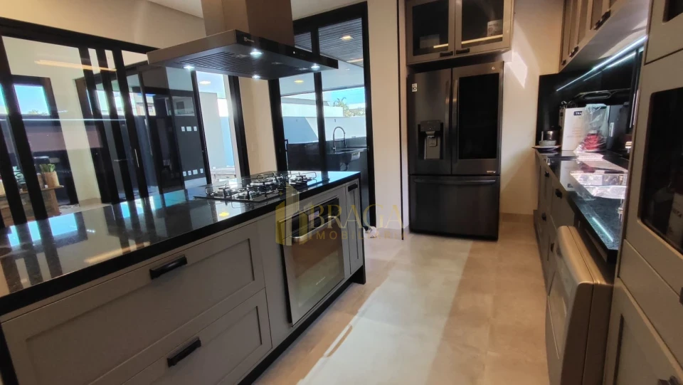 Lindo Sobrado À Venda No Condomínio Residencial Shalon em Campo Grande