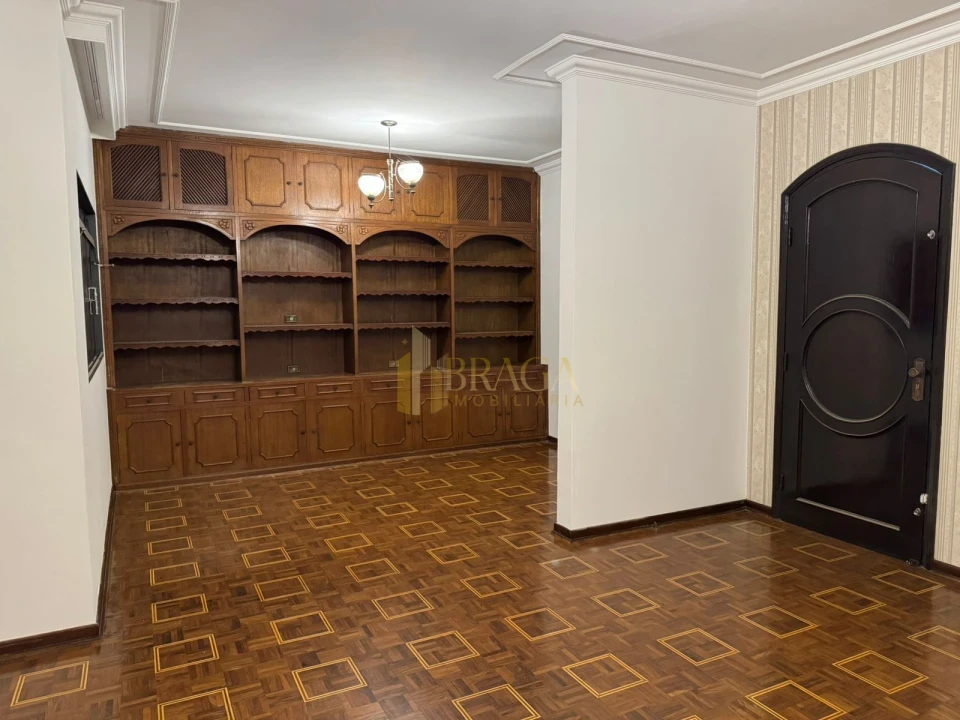 CASA À VENDA NO BAIRRO SÃO BENTO