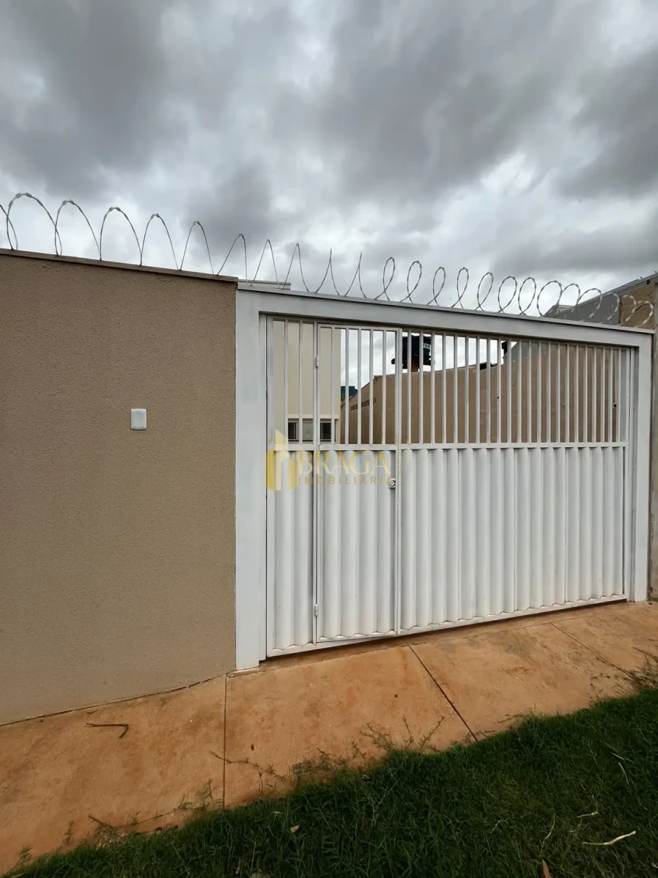 Casa no Bairro Parque Residencial Girassois