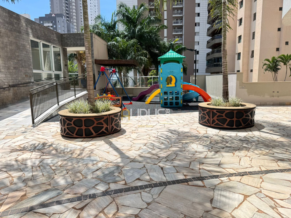Imagens do imóveis VENDE-SE APTO  ALTO PADRÃO EDIFICIO CASA BATLLÓ - LONDRINA/PR