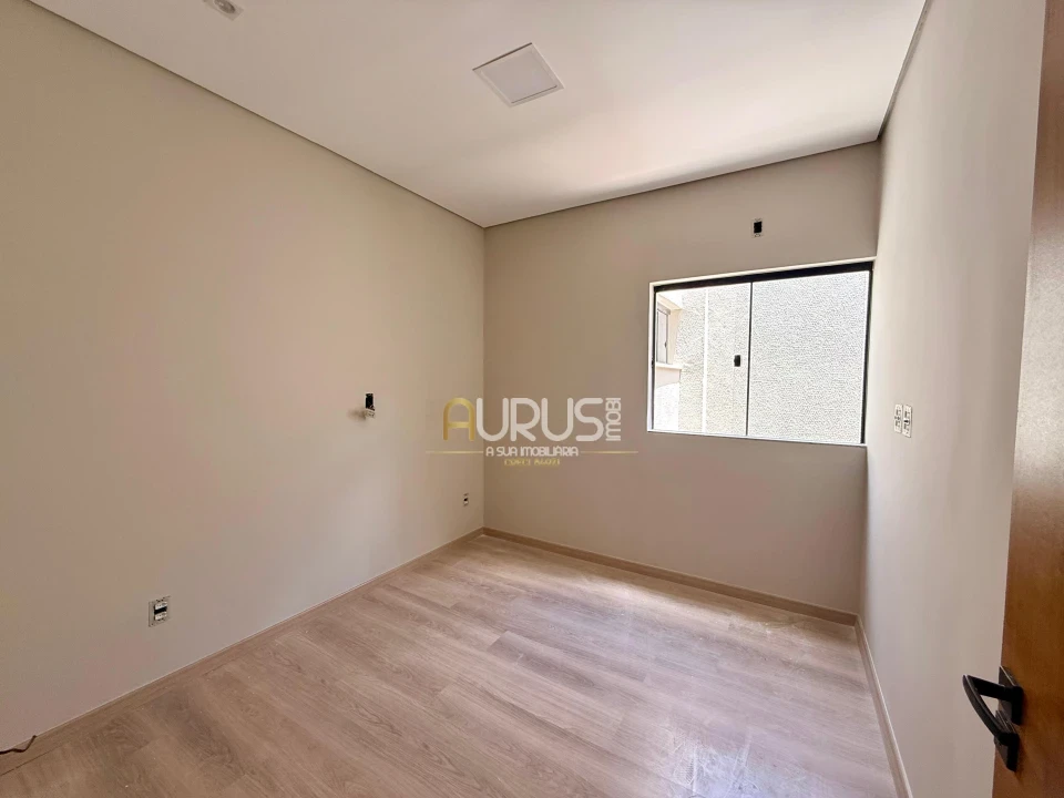 Imagens do imóveis Casa Em Condomínio Fechado - Pronto para Morar