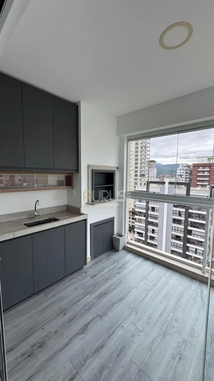 Imagens do imóveis Apartamento À Venda Ed. Arcos Da Lapa - Meia Praia- Itapema Itapema