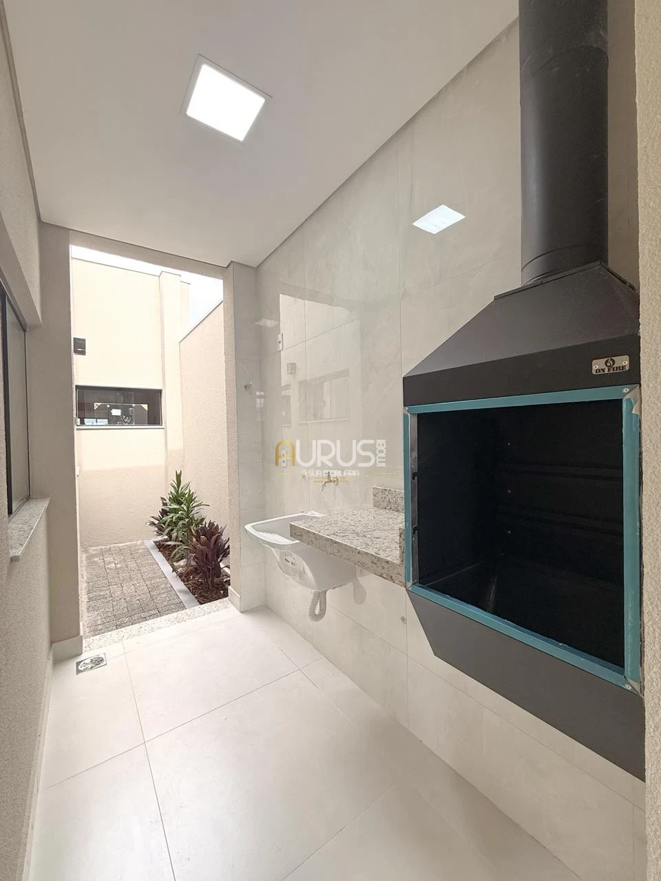 Imagens do imóveis Casa Em Condomínio Fechado - Pronto para Morar