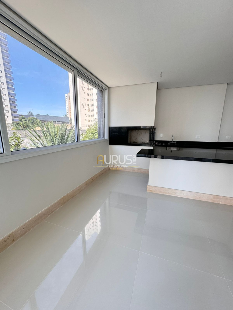 Imagens do imóveis VENDE-SE APTO  ALTO PADRÃO EDIFICIO CASA BATLLÓ - LONDRINA/PR
