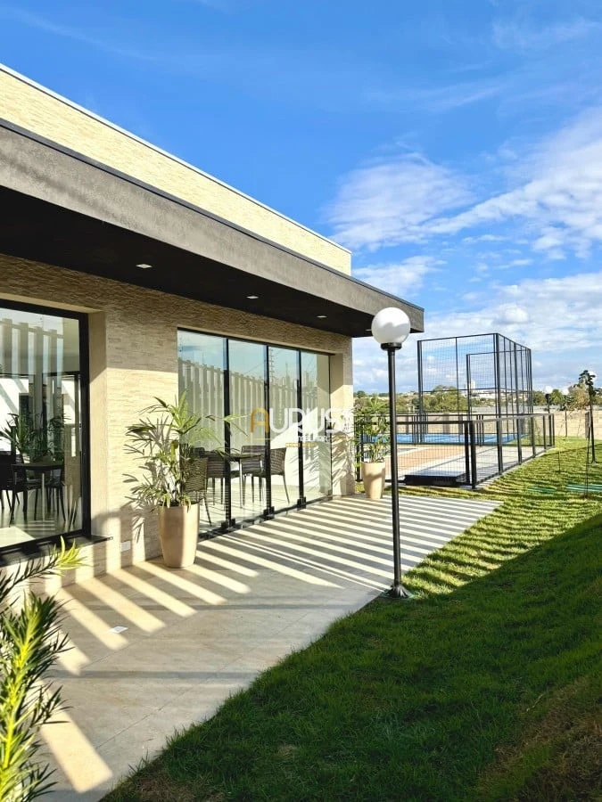 Imagens do imóveis Casa Em Condomínio Fechado - Pronto para Morar