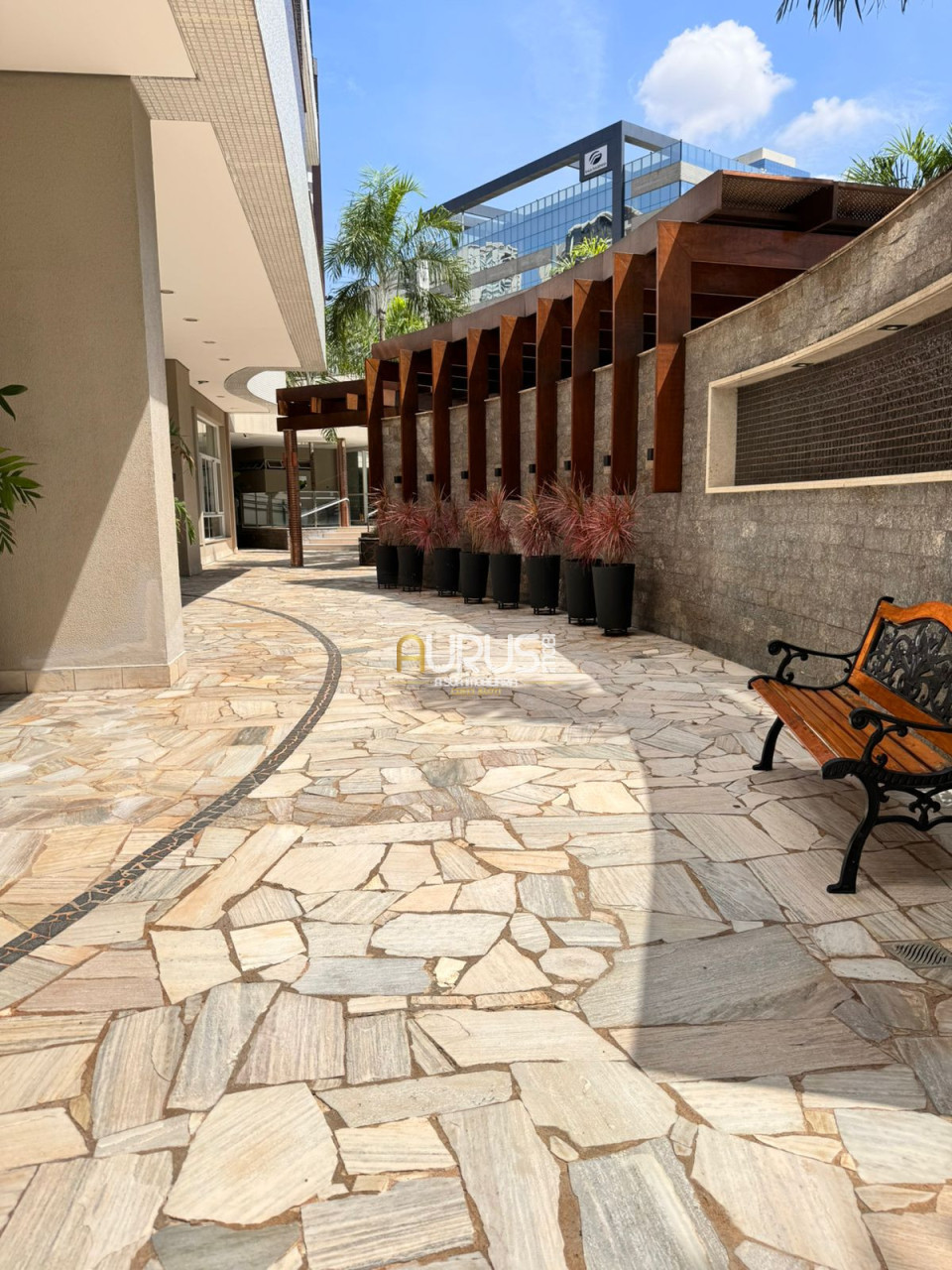 Imagens do imóveis VENDE-SE APTO  ALTO PADRÃO EDIFICIO CASA BATLLÓ - LONDRINA/PR