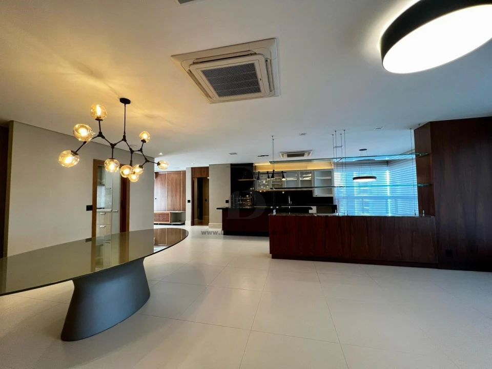 LANDMARK RESIDENCE