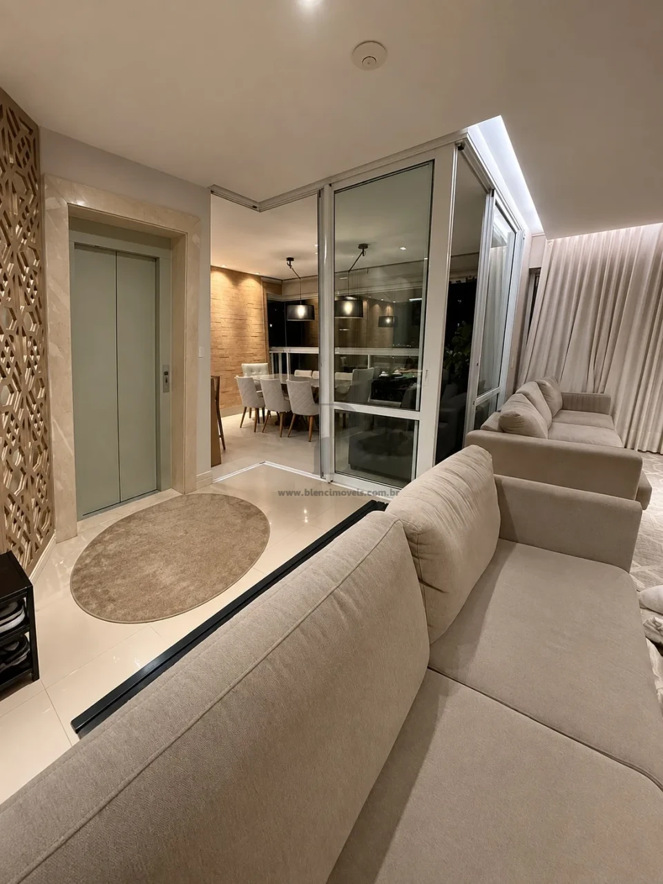 MAISON LEGACY