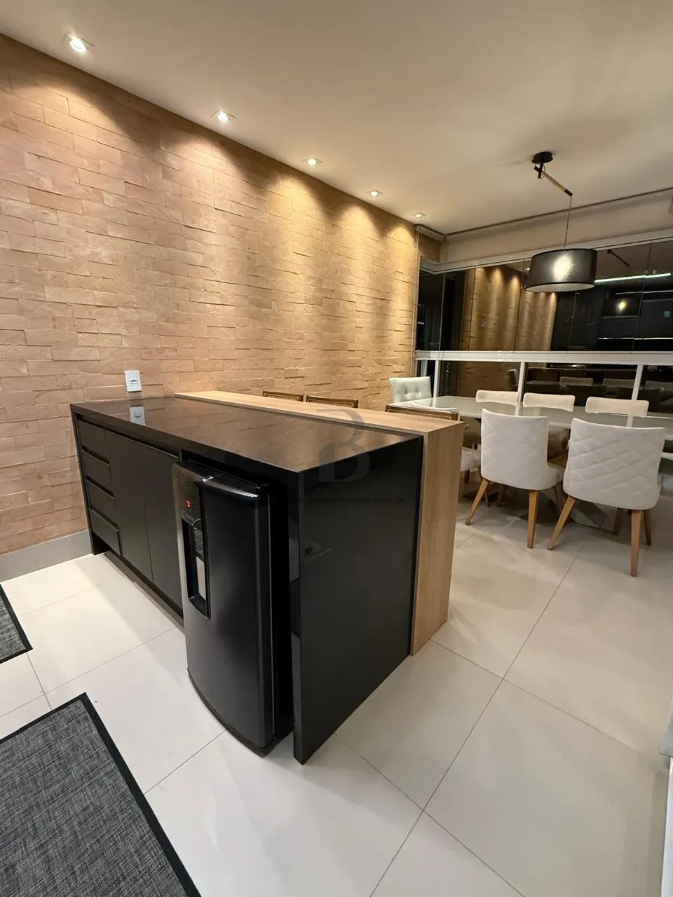 MAISON LEGACY