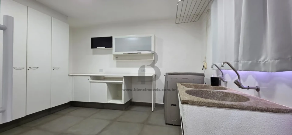 Imagens do imóveis Casa de rua à Venda em Excelente Região de Cambé