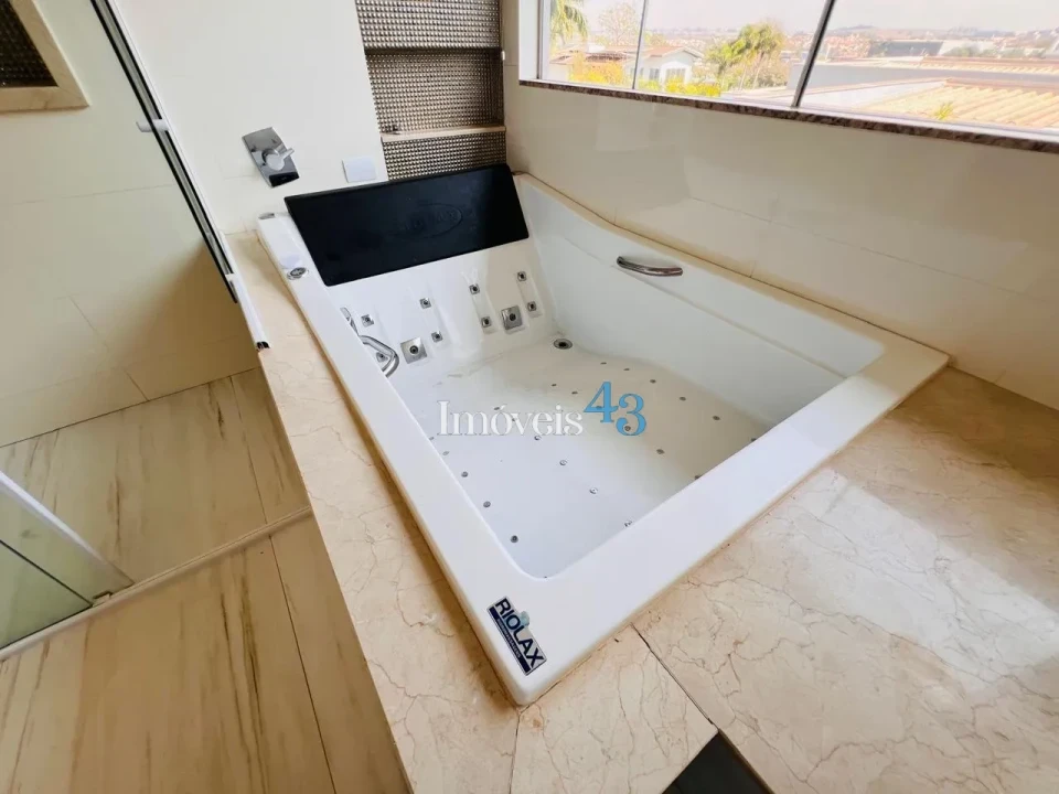 CASA ALTO PADRÃO - VILLAGIO DO ENGENHO