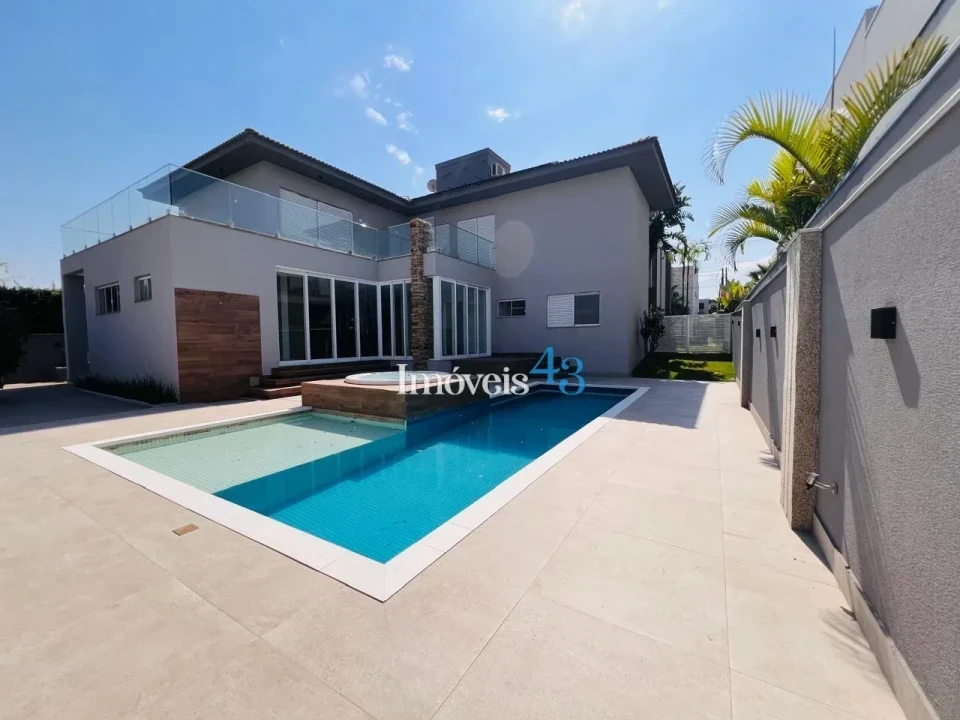 CASA ALTO PADRÃO - VILLAGIO DO ENGENHO