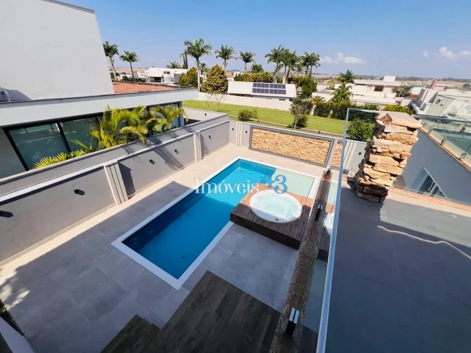 CASA ALTO PADRÃO - VILLAGIO DO ENGENHO