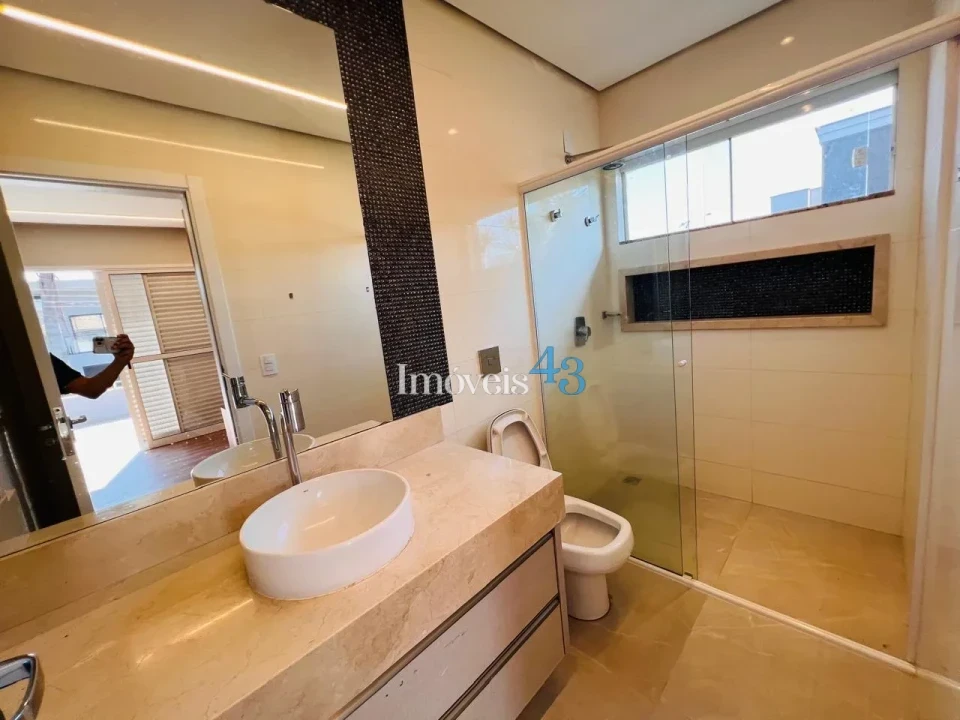 CASA ALTO PADRÃO - VILLAGIO DO ENGENHO