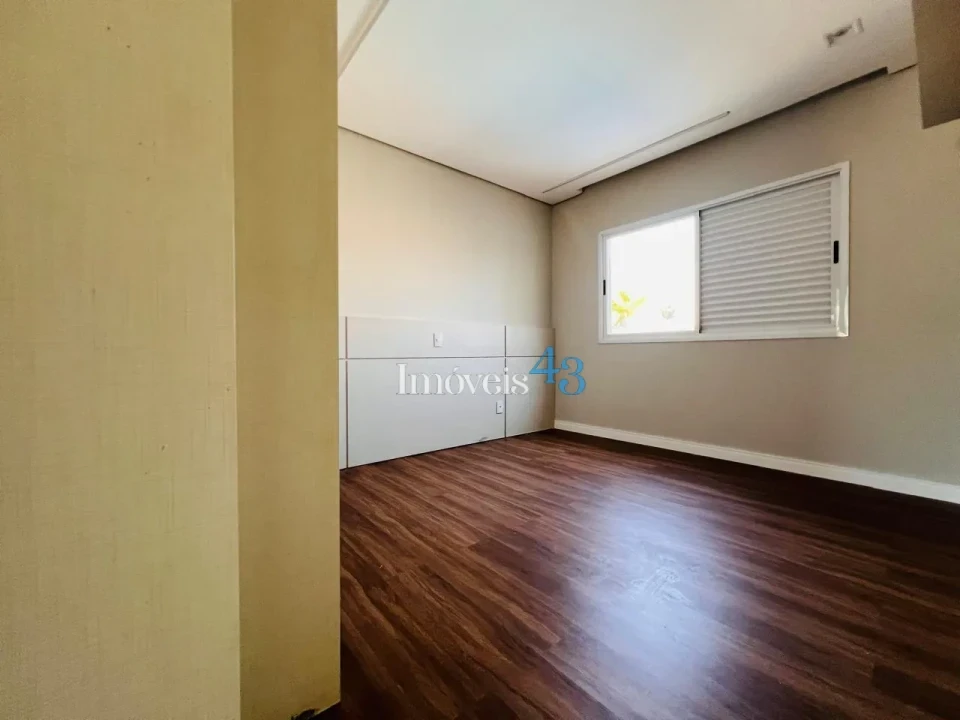 CASA ALTO PADRÃO - VILLAGIO DO ENGENHO