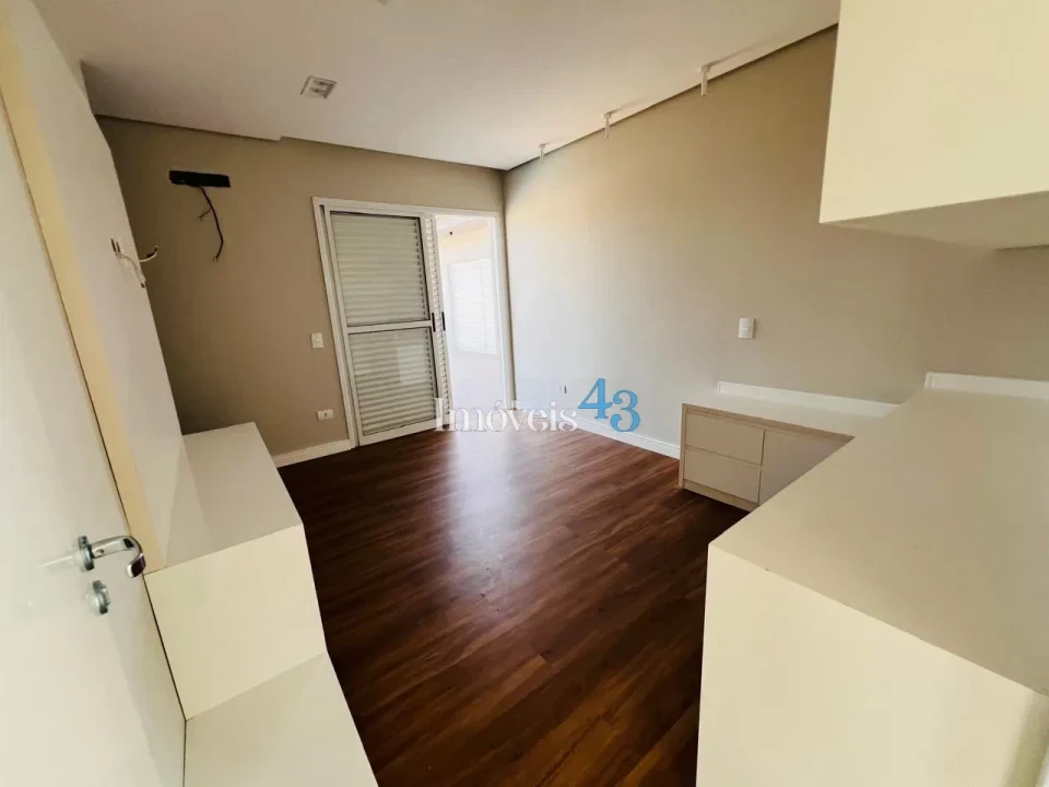 CASA ALTO PADRÃO - VILLAGIO DO ENGENHO